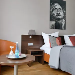 Hotel Steeps Ihr Brauhaus Und Cologne