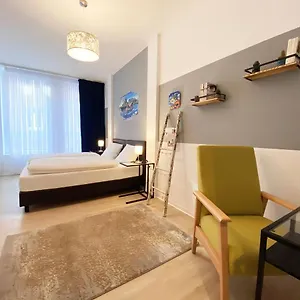 Hotel Kangarooms - Schlachte Weserpromenade Bremen